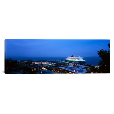 " RMS Queen Mary 2, San Francisco, California "