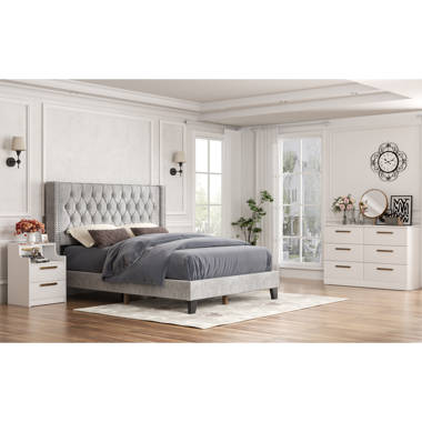 https://assets.wfcdn.com/im/61409927/resize-h380-w380%5Ecompr-r70/2653/265381821/3+Piece+Bedroom+Set.jpg