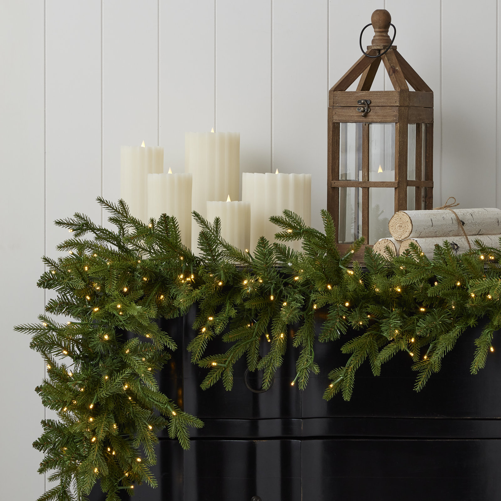 9' Dandan Flocked and Plug-In Pine Pre-Lit Garland with Lights, Gold/Green
