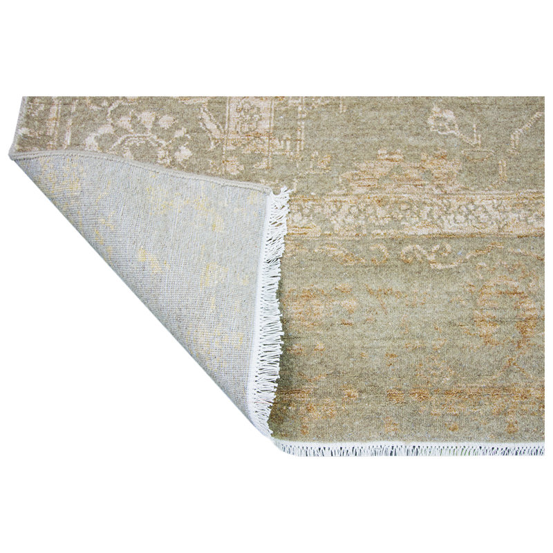Oriental Area Rug in Gold, Rectangle 8' x 10'