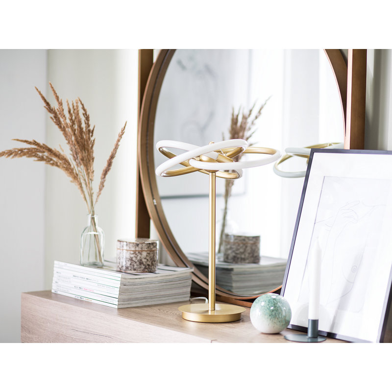 Malines Metal Table Lamp