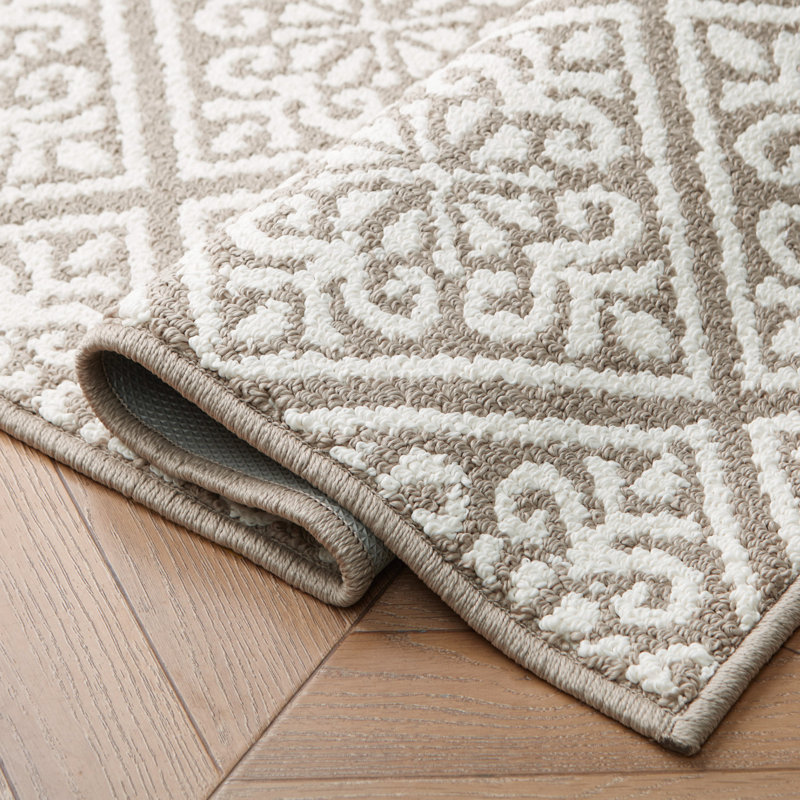 Austell Machine Woven Synthetic Geometric Area Rug, Runner 2'2" x 6', Linen/Natural