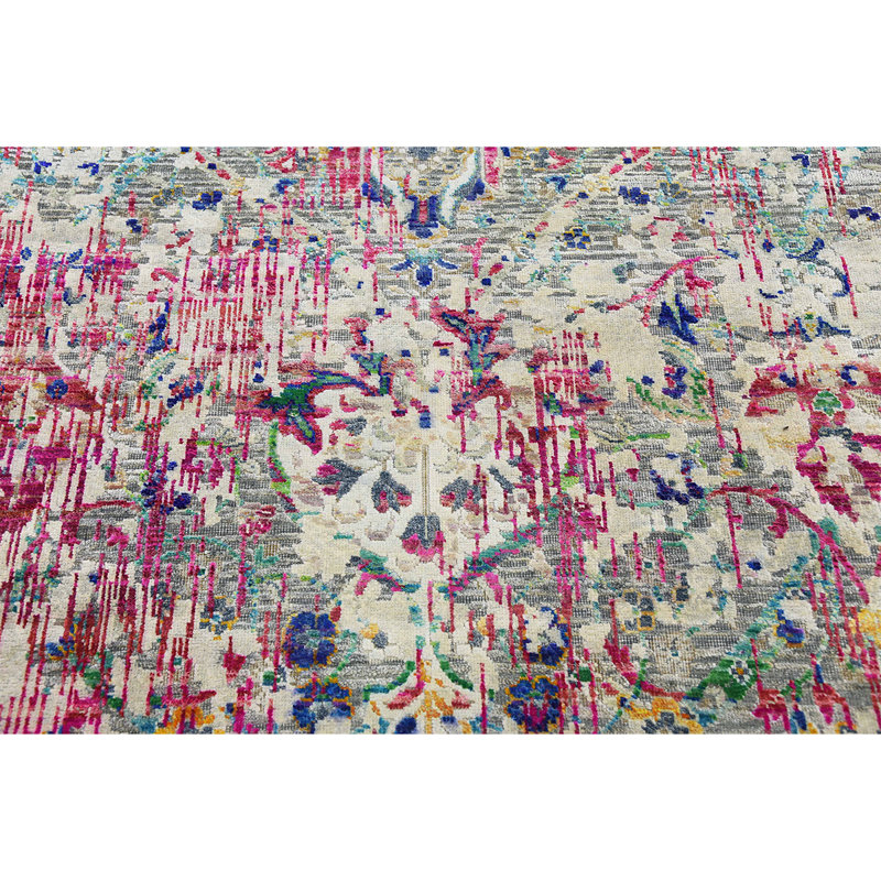 Canterbury Hand Woven Silk and Wool Oriental Area Rug, Rectangle 6' x 9'