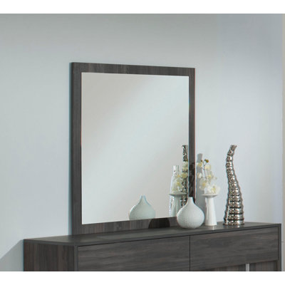 Aouab Mirror