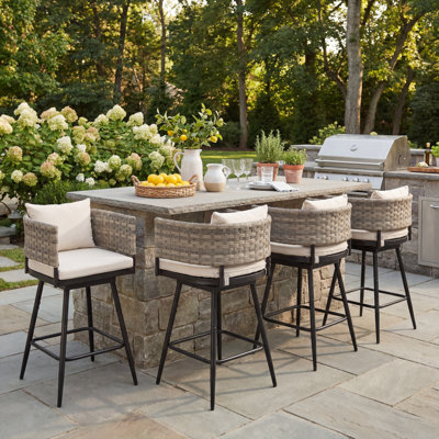 Oversized 28" Swivel Outdoor Bar Stools With Cushions, All-Weather Rattan Counter Stools (Set Of 4)
