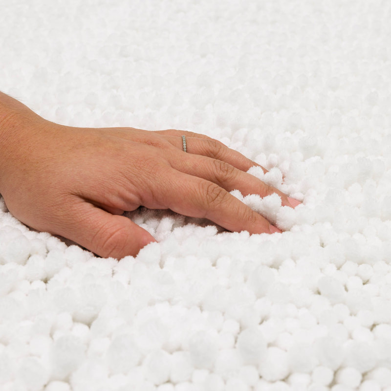 Tapis de bain antidérapant Tamayo, L 27 po x L 45 po, Blanc arctique