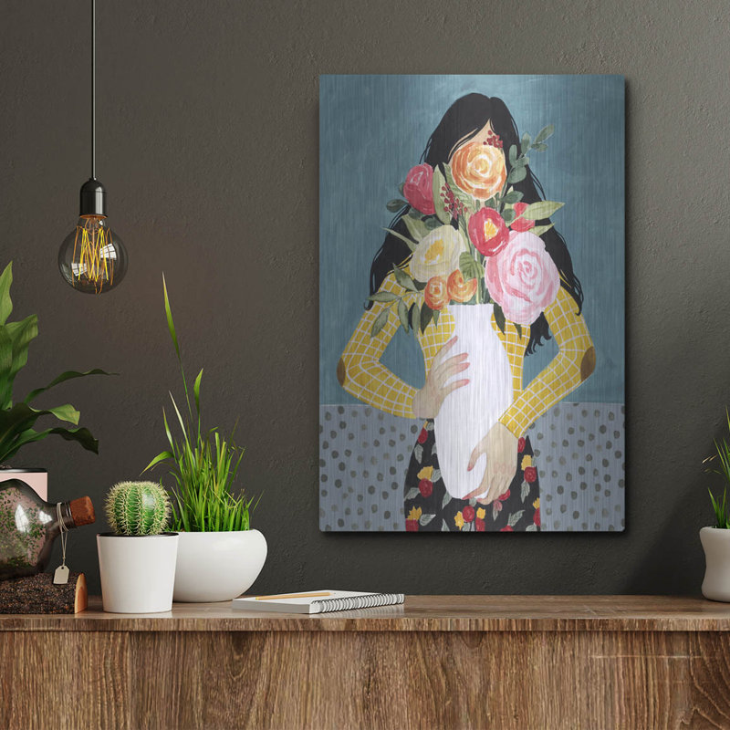 «Flower Vase Girl II» par Grace Popp, H 16 po x l 12 po