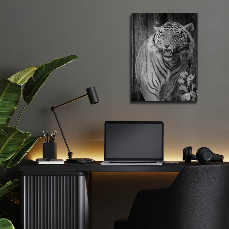 Bungalow Rose «Woodgrain Antiques Tiger 02» par Gordon Semmens, art mural en verre acrylique, H 16 po x l 12 po x P 0,13 po