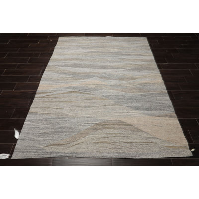 5'11''x7'7'' Hand Woven Fabric & PET yarn White Modern Rug