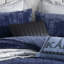 Coussin décoratif noir à chevrons 12 x 18 Karl Lagerfeld Paris