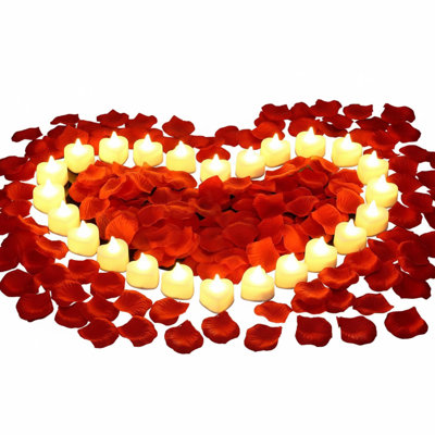 2000 pétales de rose artificiels avec 24 bougies chauffe-plat à DEL pour les nuits romantiques, les mariages, les anniversaires ou les décorations de table