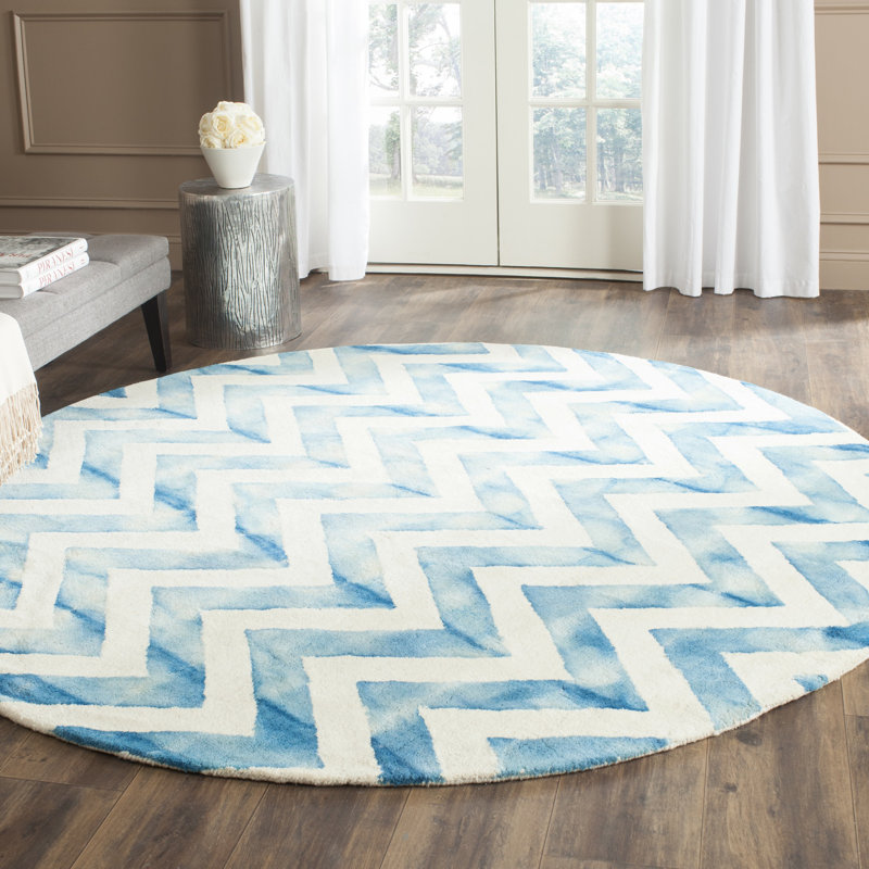 Danny Hand Tufted Wool Chevron Rug, Round 7'