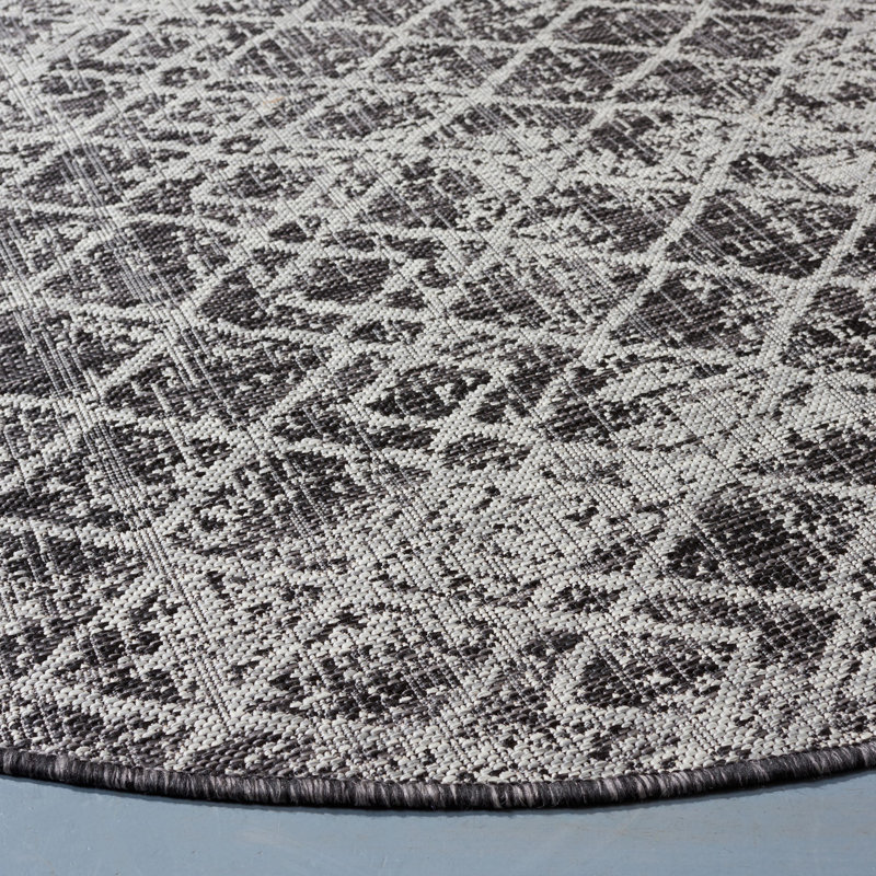 Tapis d'intérieur / extérieur à motif géométrique Courtyard Performance, Rond 6 pi 7 po