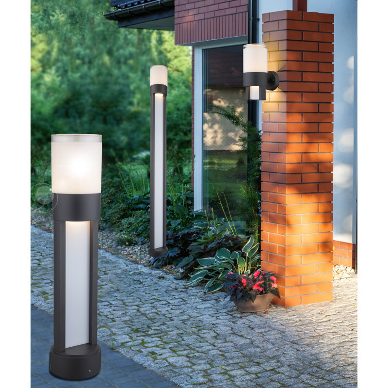 Smithers Bollards