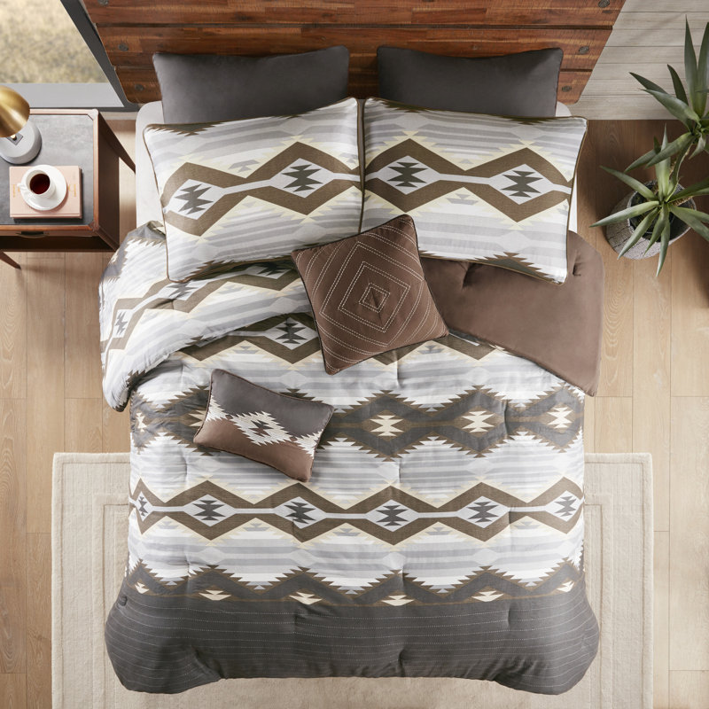 Woolrich Bitter Creek Oversized Comforter Set, Queen Comforter + 7 Additional Pieces, Brown
