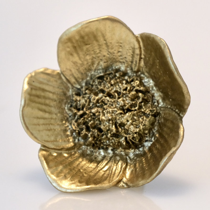 Bouton de fleur au fini or antique