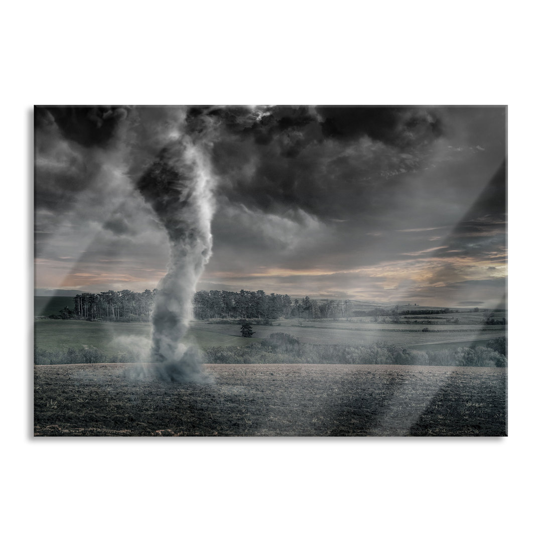 Glasbild Schwarzer Tornado auf einem Feld