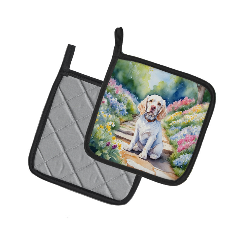 Caroline's Treasures Floral Polyester Potholder Set