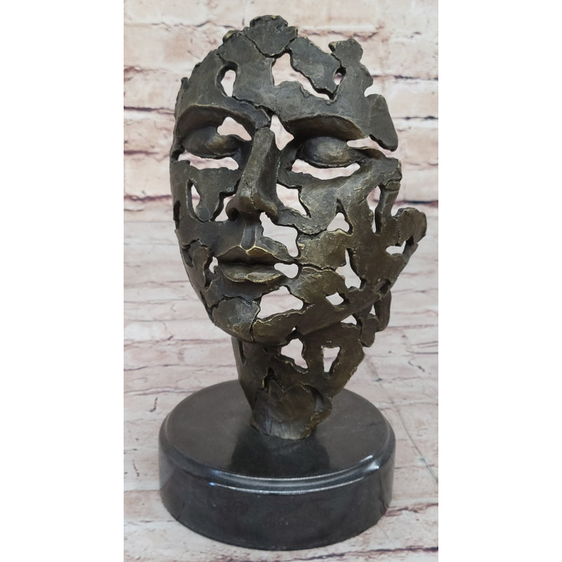 Figurines et sculptures