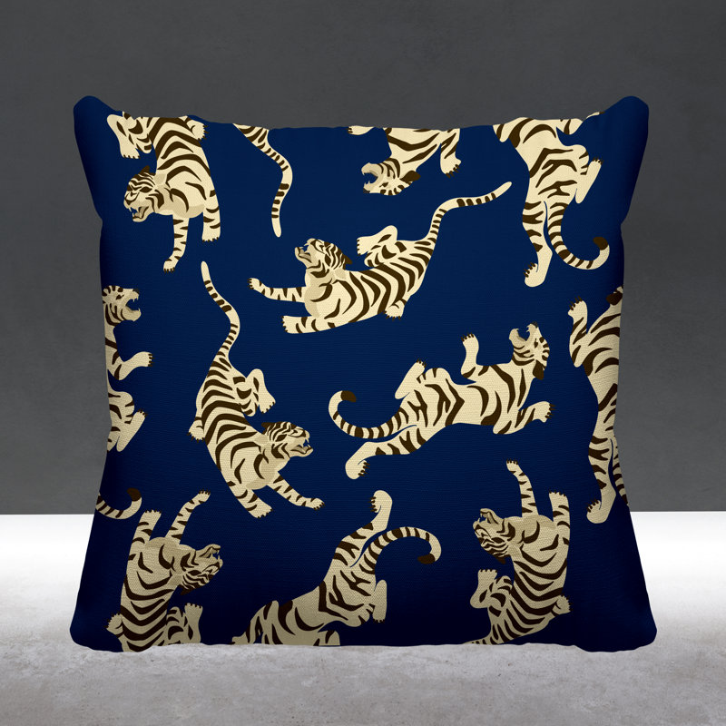 Coussin décoratif intérieur / extérieur Tigger Boho Tiger, L 19 po x H 19 po, Bleu marine