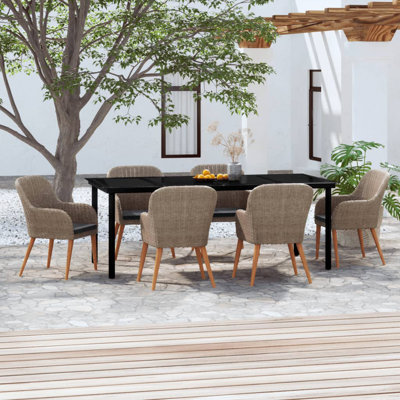 Jaicarious Dining Set
