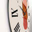 Deux feuilles d'automne tombant sous une pleine lune rouge - horloge murale moderne-60187299