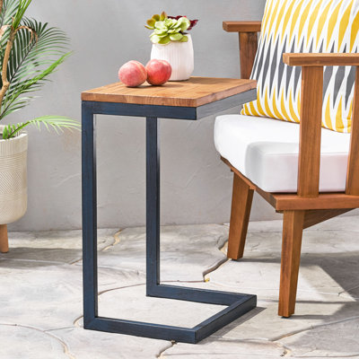 Table d'appoint attrayante moyenne - surface en bois de sapin naturel et en métal et base en fer