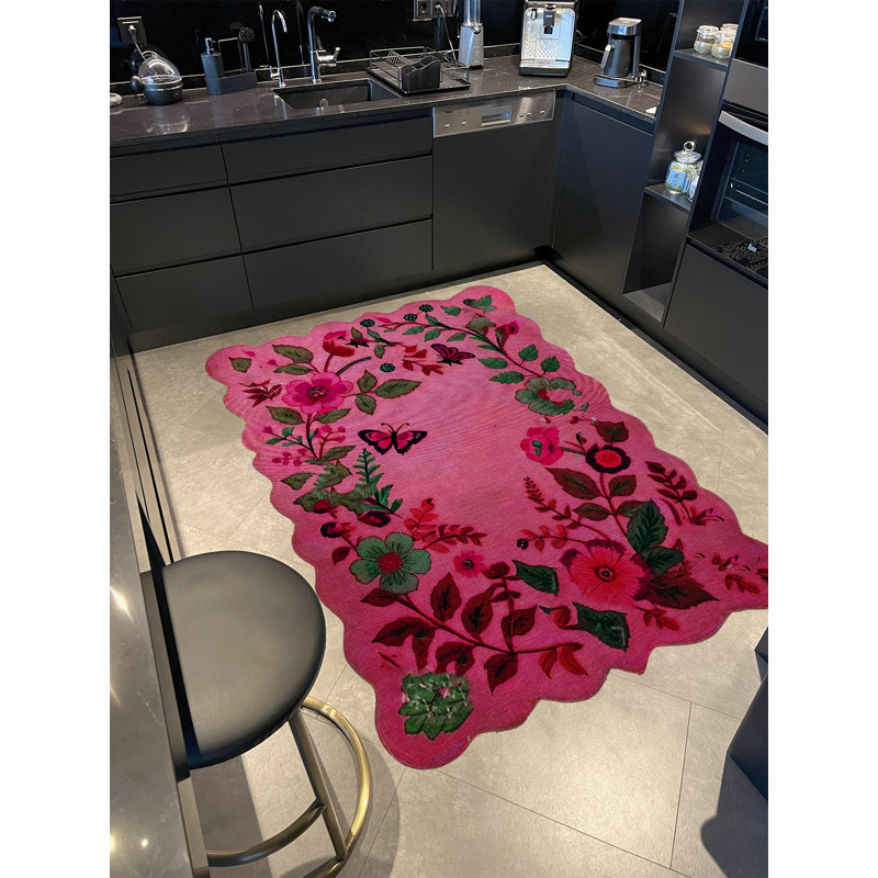 Tapis décoratif moderne à motif floral rose à motif de vignes et de roses Shape Collection