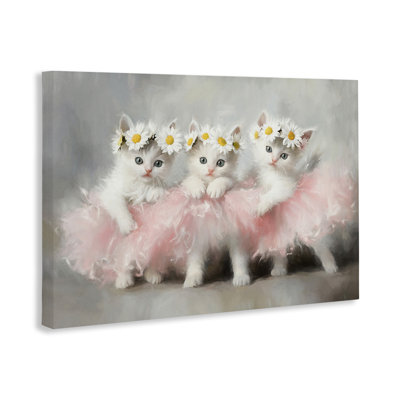 Chatons dansants dans une toile de tutus, design par Tina LeCour