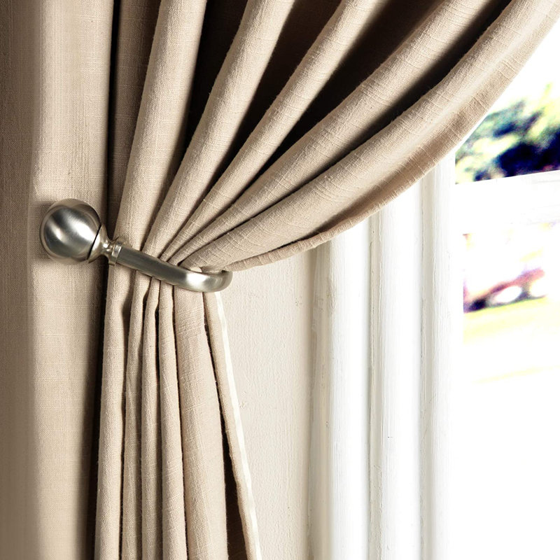Lindsborg Iron Curtain Holdback
