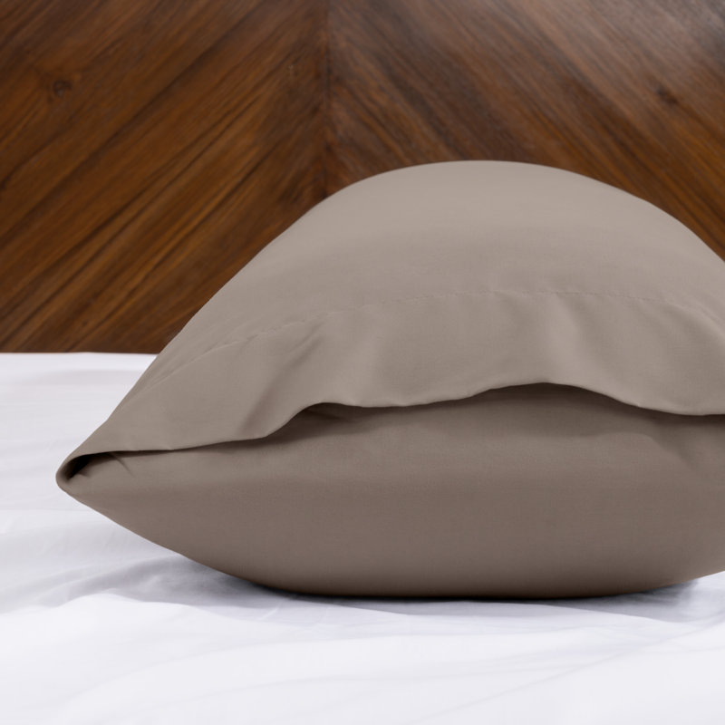 Fermeture de l'enveloppe du coussin en microfibre, Taupe