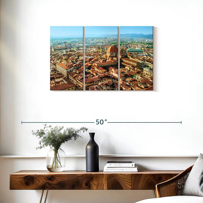 Nicci Florence, 20" H x 33" W