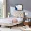 Ensemble de chambre à coucher avec cadre de lit et table de chevet avec prises intégrées 2 pièces (ensemble de 2)-1132560599