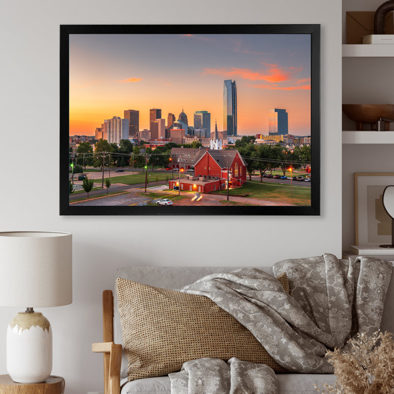 «Oklahoma City Sunset» sur toile, H 34 po x l 44 po x P 1,5 po, Cadre photo noir