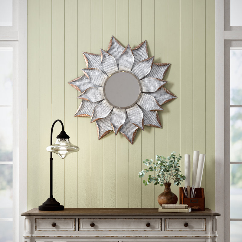 Evagrace Metal Sunburst Wall Mirror