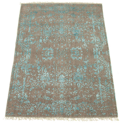 Alisha-Mae Wool Oriental Indoor Rug