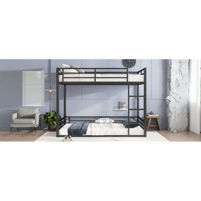 Lit superposé au dessus d'un grand lit en métal pour les adolescents et les adultes, peu encombrant / sans sommier, noir