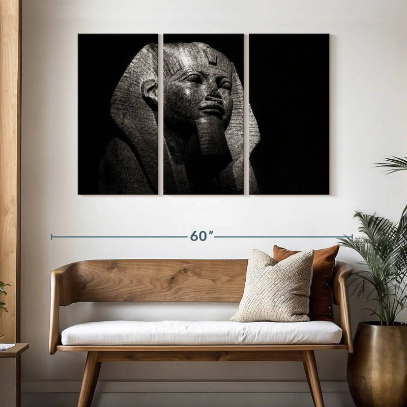Brampt Closeup Black Sphinx, 32" H x 50" W