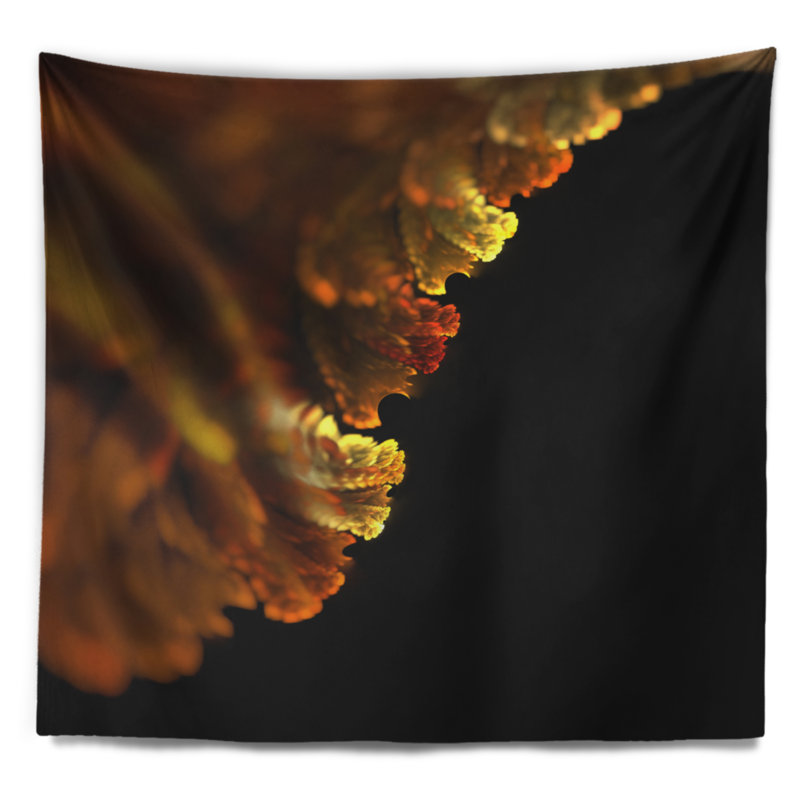 Motif floral abstrait sur fond jaune, H 50 po x l 60 po