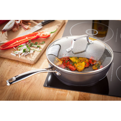 2 Quarts Non-Stick Saute Pan with Lid