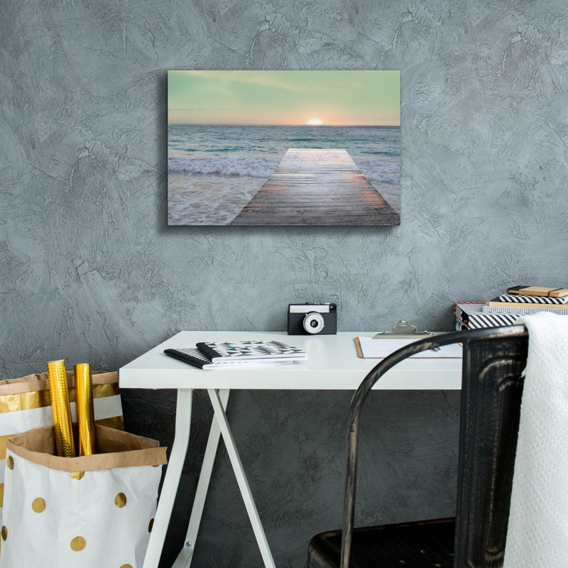 «Sunrise Dock» par Sue Schlabach, art mural sur toile, H 12 po x l 18 po x P 0,75 po