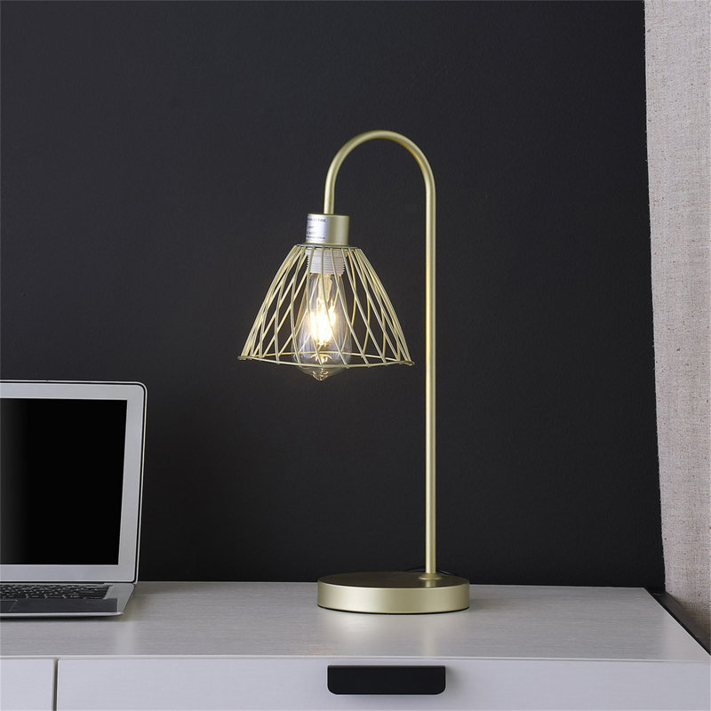 Lampe de table suspendue 20,5 po In Industrial Farm