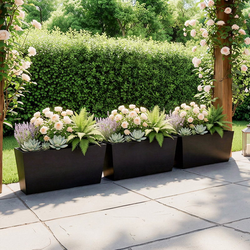 Boîte à fleurs traditionnelle en métal avec trous de drainage H 15 po x l 31 po pour l'intérieur et l'extérieur