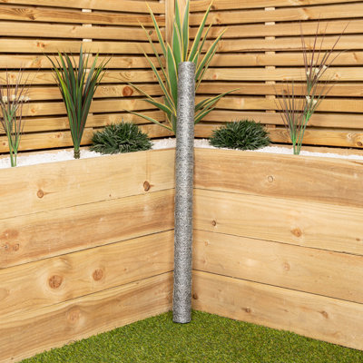 Samuel Alexander 90cm H x 600cm W Metal Border Fencing