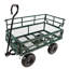 Les chariots de chariot de jardin facilitent le transport du bois de chauffage-123866065-123866066