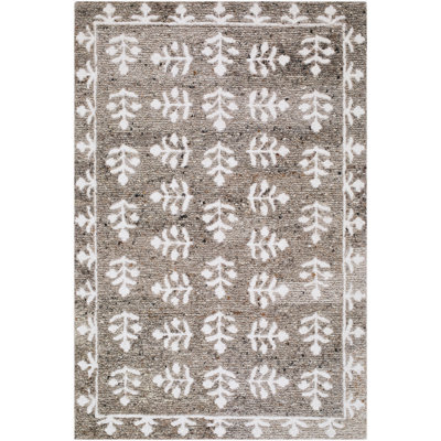  Folk Flower Handmade Rug