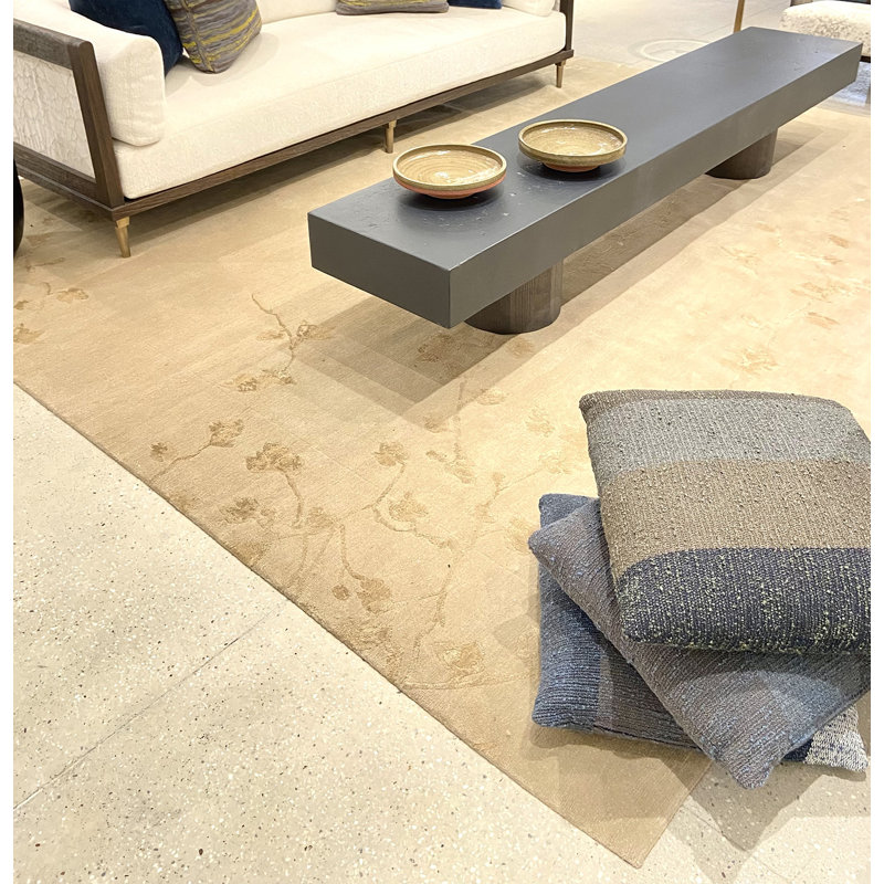 Ivy Hand-Knotted Area Rug in Fog