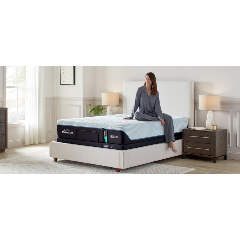 TEMPUR-ProAdapt® Medium Hybrid 12" Mattress, Twin