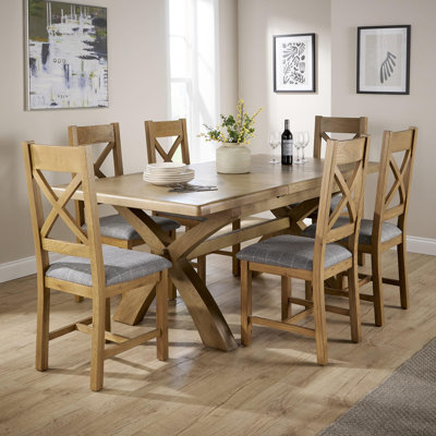 Butterfly Extending Leaf Dining Set