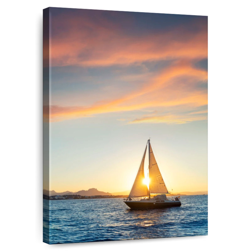Voilier Senne sur les eaux de Denia, H 30 po x l 20 po